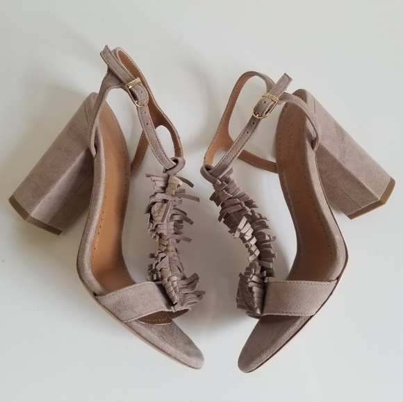 Marc Ellis Fringe Suede Sandals - Picture 3 of 8